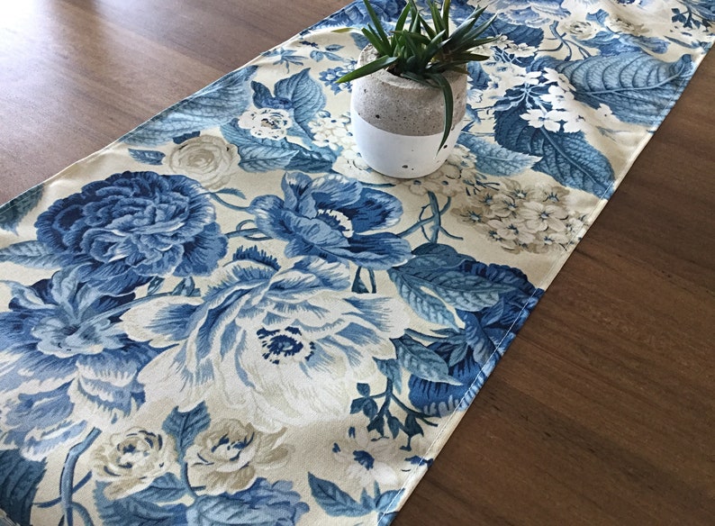 Table Runner Hampton's Style Indoor/Outdoor Table Runner. Etsy