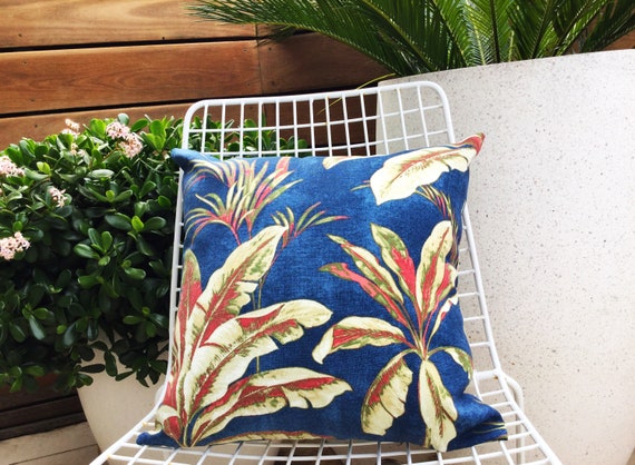 Modern outdoor throw pillows top