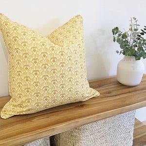 Butter Yellow Pillows, Gold Pillows, Yellow gold, Yellow pillow cover, Cushion Cover,  Pillows, Sunshine Yellow Pillow. Decorative pillows