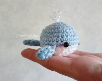 Tiny Whale Keychain Amigurumi Kawaii Crochet, Handmade in Italy