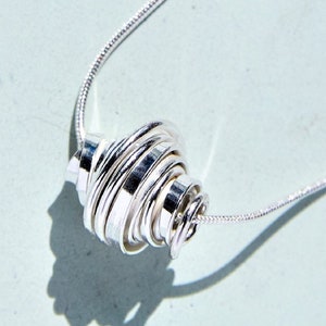 Pendant Necklace Silver Chain Necklace Wire Wrapped Simple Necklace Delicate Necklace Silver Wire Necklace Coil Necklace Necklace