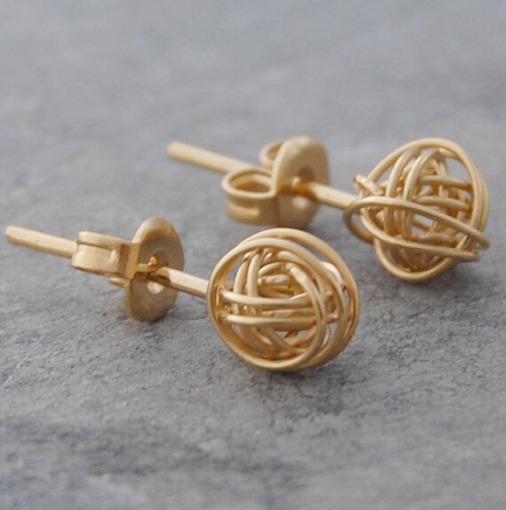 Wire wrapped stud earrings deals