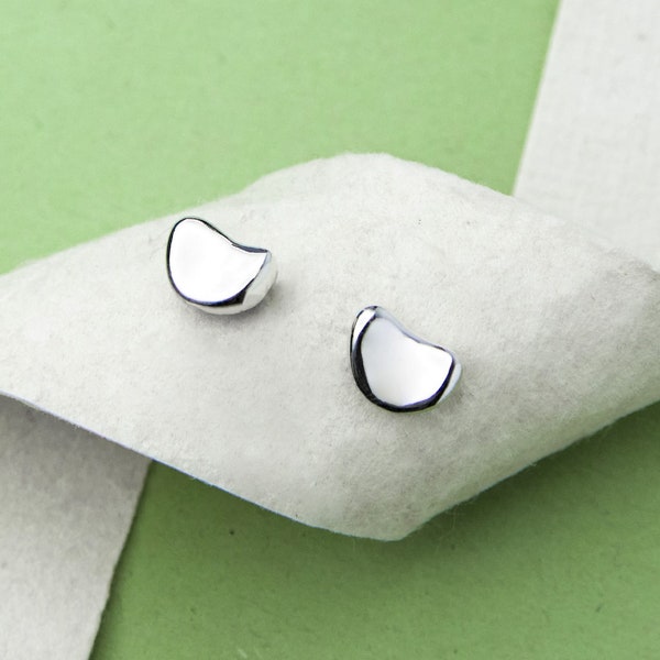 Silver Bean Studs Silver Stud Simple Earrings Coffee Bean Earrings Everyday Earrings Sterling Silver Stud Earrings Set Kidney Earrings