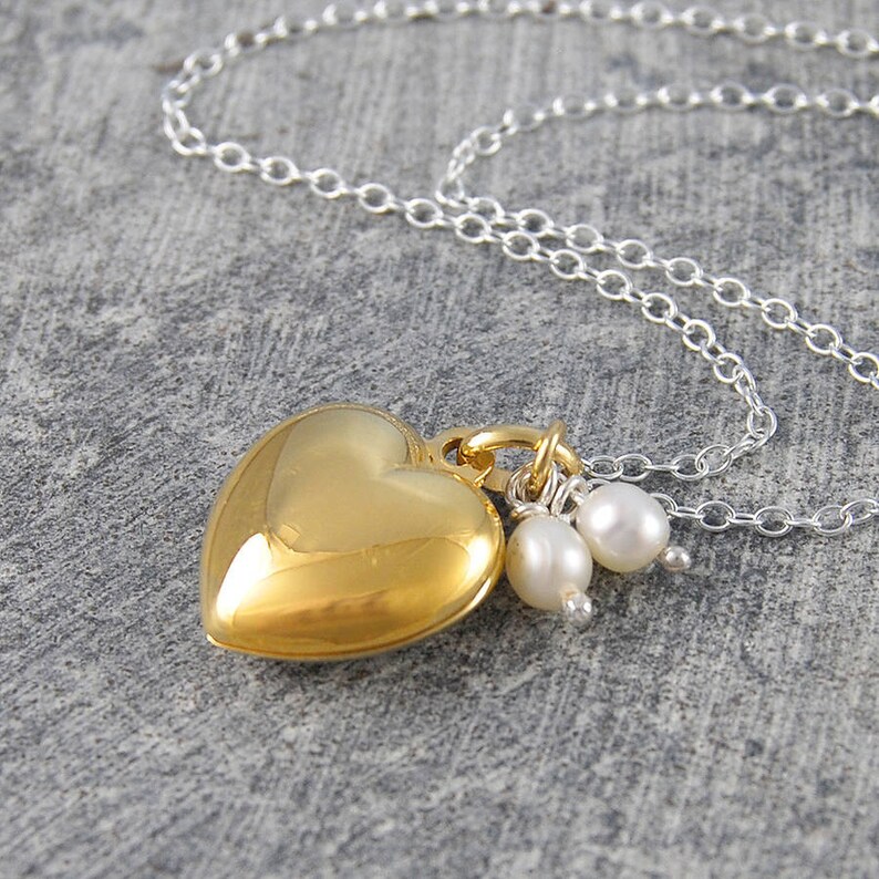 Gold Heart Locket Necklace Heart Pendant Locket Necklace with Photo Gifts for Mom Locket Necklaces with Pearl image 7