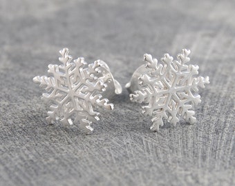 Snowflake Stud Earrings Sterling Silver Christmas Earring Ice Crystal Earrings