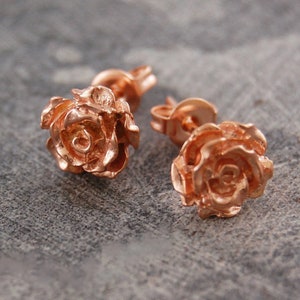 Rose Gold Floral Stud earrings