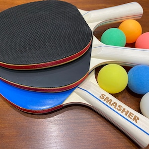1 Blue or Black PERSONALIZED ENGRAVED Ping Pong Paddle w/ 6 Multi-Colored Ping Pong Balls (High Quality, Game Ready) FREE Shipping & Case*