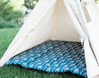 Navy Arrow Teepee Mat, Four Sizes, Kids Play Tent Cushion Mat Base, Quilted Teepee Mat