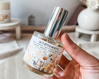 wildflowers | July perfume of the month | eau de parfum | vegan + natural ingredients