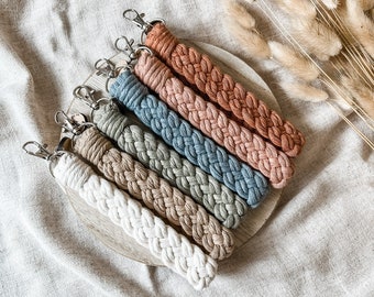 boho braided wristlet | macrame wristlet | key fob keychain | earth tones macrame