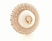 Trauring-Halter; Runde Strass Rahmen, Bling Bilderrahmen; Verlobungsring-Halter, Bridal Shower Geschenk, Geschenk für sie, Klingeln Stand