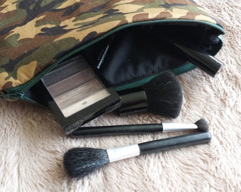 Camouflage make-up bag, cosmetic bag, woodland Camo.