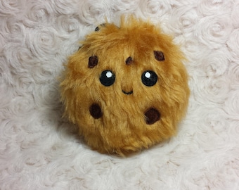 Plush chocolate chip cookie keyring, keychain, bag charm, gift, cute plushie.