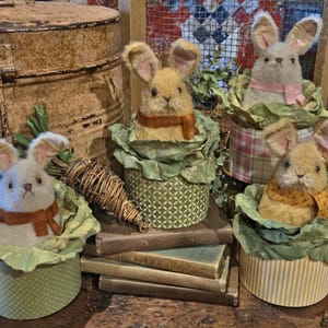 Aged Plush Felt Easter Bunny Rabbit, Hand-Dyed Leaves, Paper Mache Box Decoration