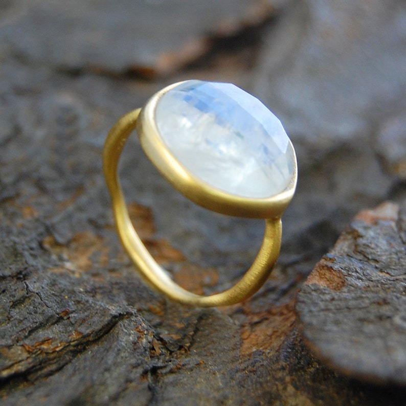 Gold Moonstone Ring, Birthstone Jewelry, Sterling Silver Gemstone Ring,Boho Stone Ring ,Statement Ring,Cocktail Ring,Natural Stone Ring image 1