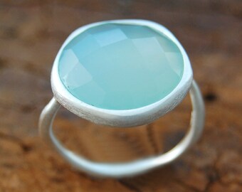 Blue Chalcedony Gemstone Ring Sterling Silver Gemstone Ring Aqua Chalcedony Ring Silver Statement Ring Cocktail Ring Natural Stone Ring