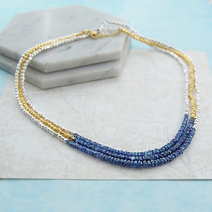 Saphir-Perlen-Halskette, September-Geburtsstein, Saphir-Geburtsstein, Gold-Halskette, Embers-Rohsaphir-Halskette Bild 2