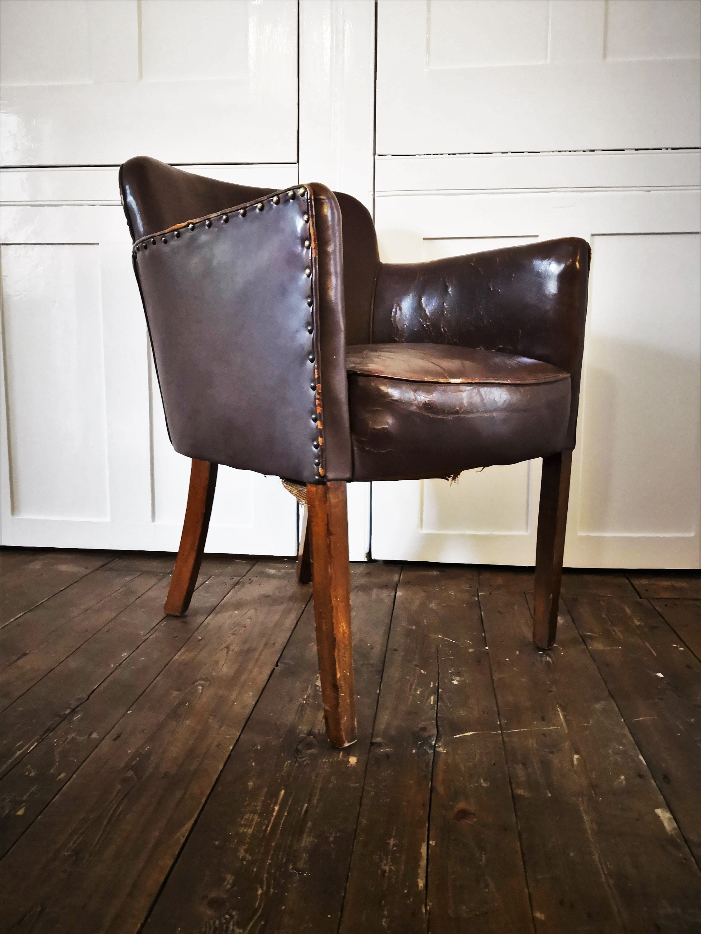 1940s Vintage Leather Tub Chair Beautifully Worn Look Etsy