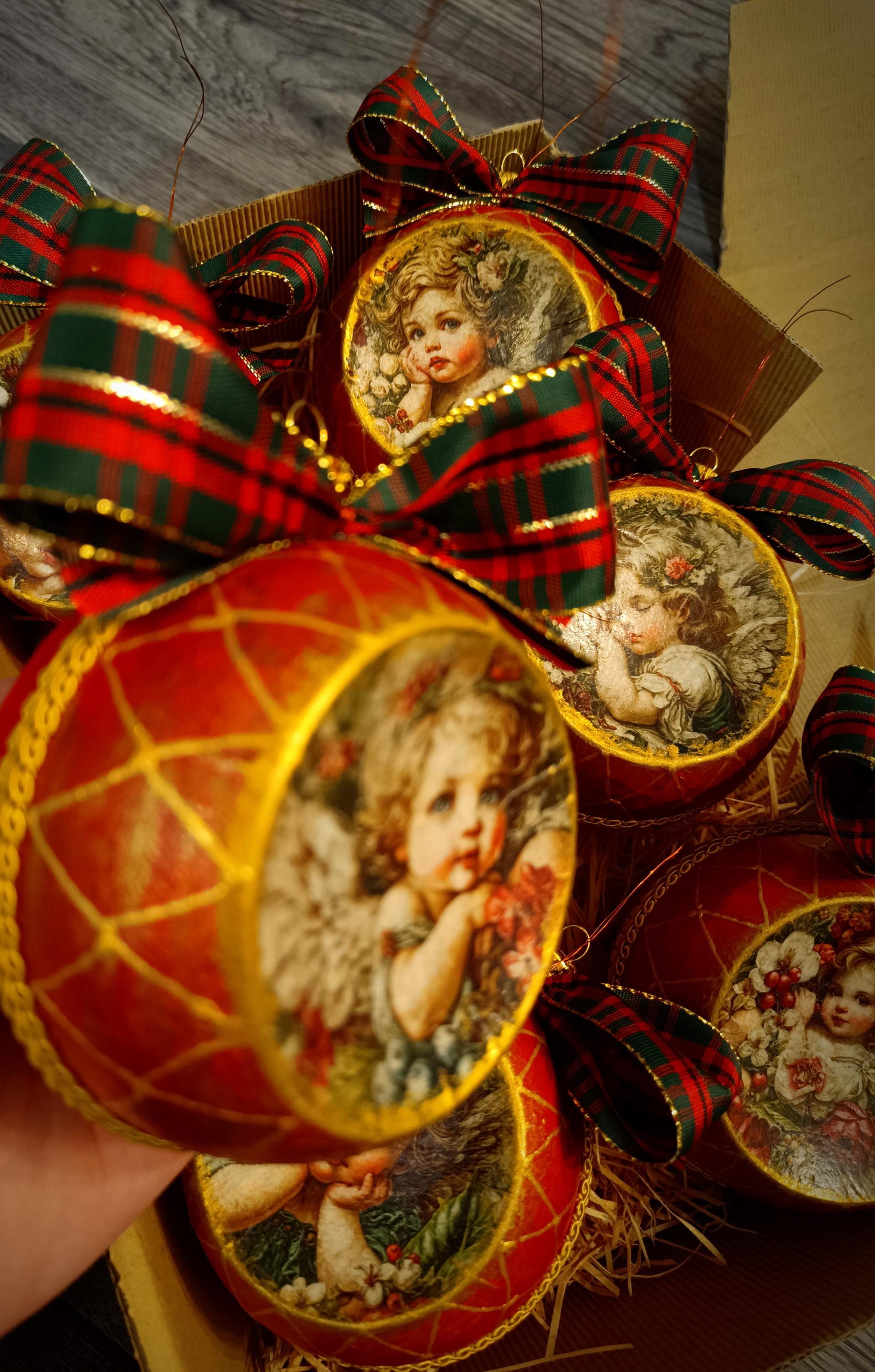 Vintage Ornament SET OF 6 Christmas Tree Ball Angels Very Vintage