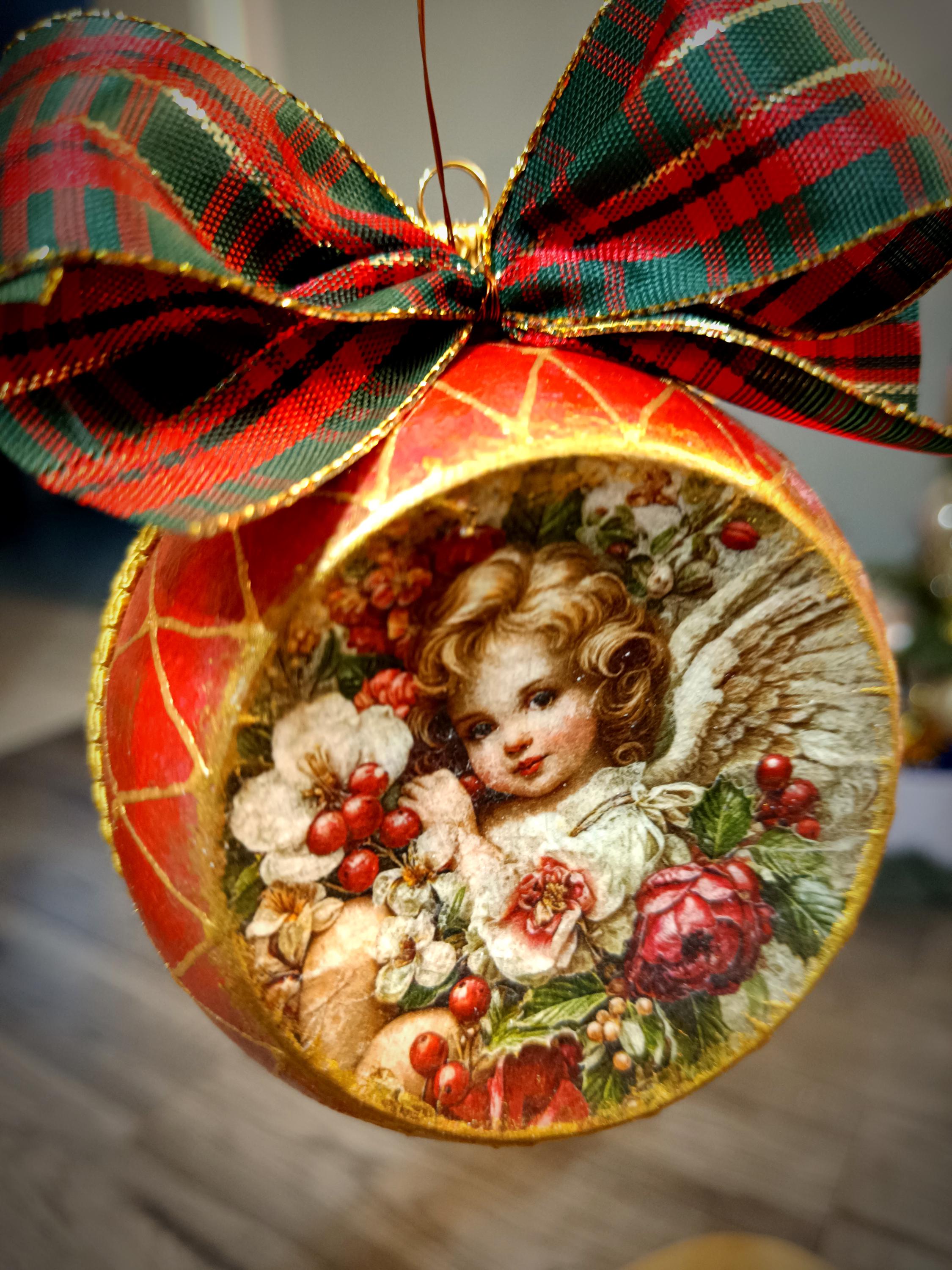 Vintage Ornament SET OF 6 Christmas Tree Ball Angels Very Vintage