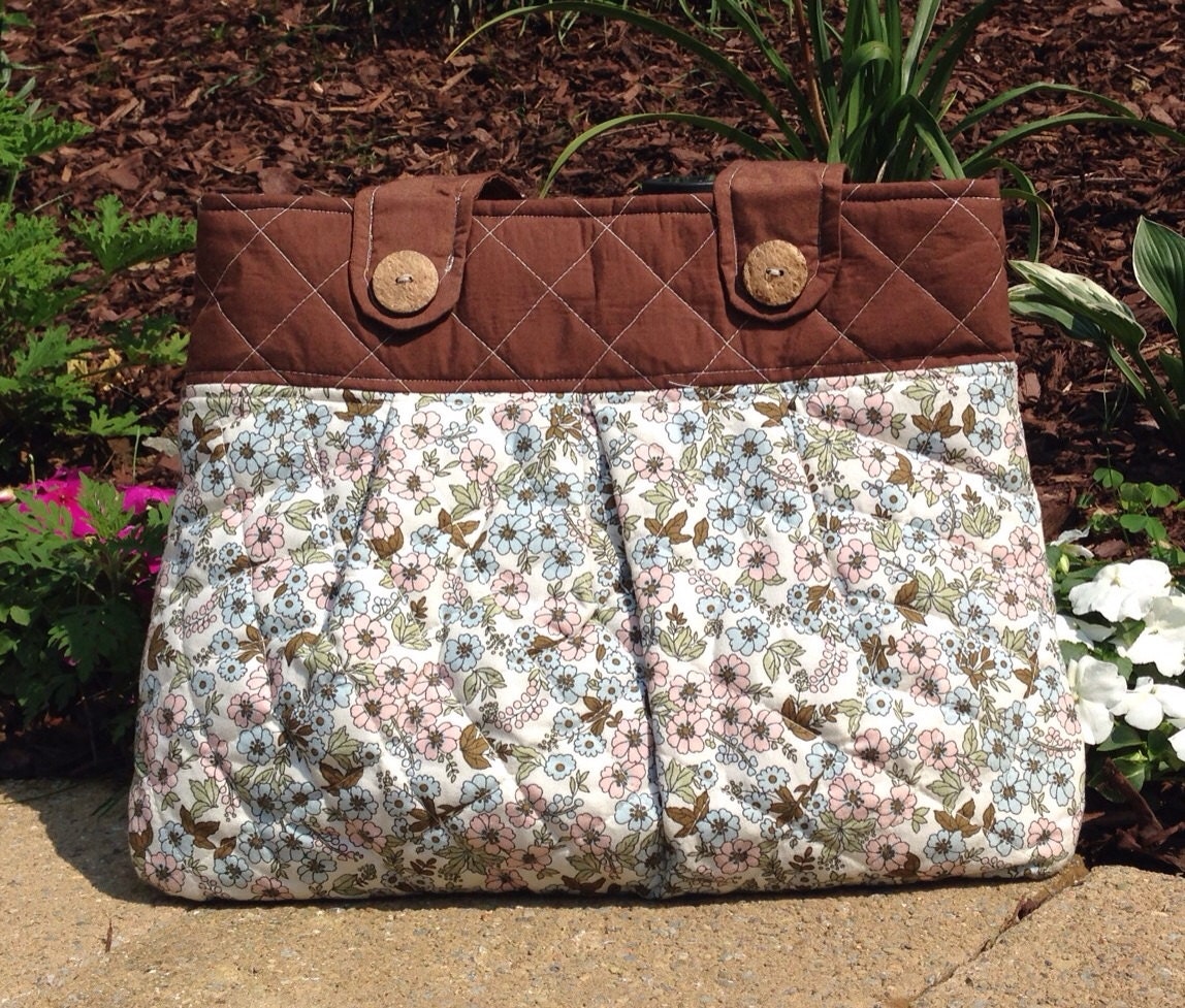 Vintage style quilted shoulder bag Etsy