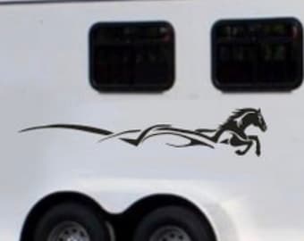 Horse Trailer Decals, Horse Running Right, Pinstripe