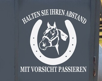 Pferdeanhänger Aufkleber, 'Vorsicht: Pferde' Sicherheitsaufkleber, Eleganter Rand, Pferdeanhänger Zubehör