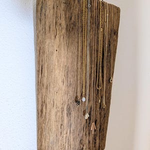 Kettenhalter Kettenständer Schmuckständer Schmuckkasten Eichebalken Eiche Altholz Schmuckbaum Schmuckhalter Holzbalken