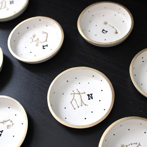 Zodiac ring dish, horoscope gift, minimalist zodiac jewelry dish, personalized zodiac sign gift, gift for best friend, birthday ring dish