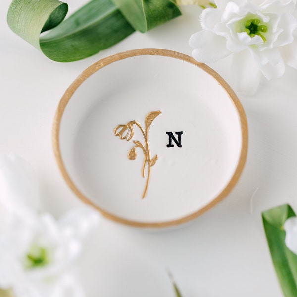 January Birth Flower Ring Dish | Snowdrop Jewelry Dish | Personalized Small Dish | Gift for best friend | Custom birthday ring dish |
