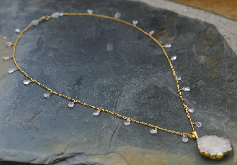 Solar Quartz; Clear Quartz Dangle Necklace; Quartz Stalactite ; Quartz Flower Jewelry Long Gold; Solar Quartz Slice
