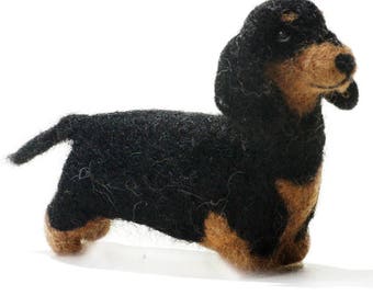 Felted Dachshund Sculpture: Alpaca Fiber Miniature Dog Ornament