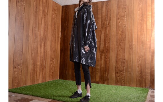 hooded 80s striped raincoat