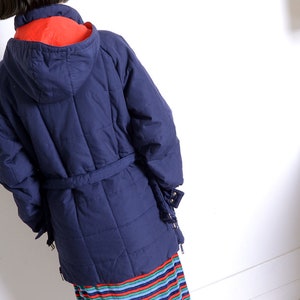 sporty 80s hooded parka imagem 4