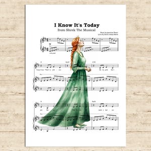 Może przedstawiać: Wydruk z nutami i akwarelową ilustracją kobiety w zielonej sukni. Tekst "I Know It's Today" z Shrek The Musical znajduje się na górze. Kobieta ma rude włosy i nosi koronę.