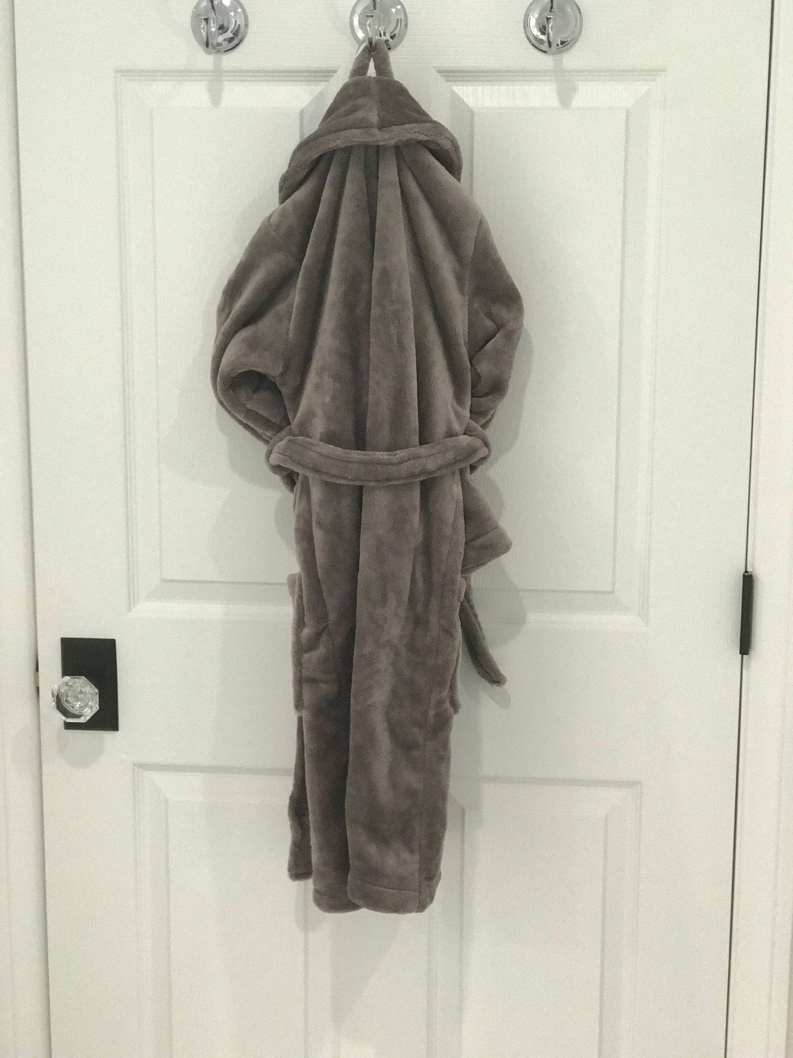 SILVER Children's Robe, Boy's Robe, Girl's Robe, Kid's Bathrobe Size 4