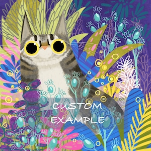 Puede incluir: Un gato gris y blanco con ojos amarillos está rodeado de flores y hojas coloridas. El gato está mirando hacia la derecha de la imagen. El fondo es de color morado oscuro.