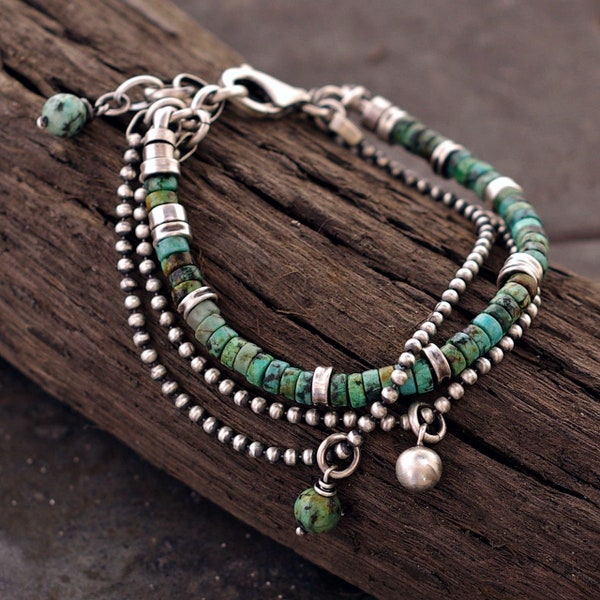 African Turquoise bracelet handmade with oxidized sterling silver •  Modern green tone bracelet and double ball chain