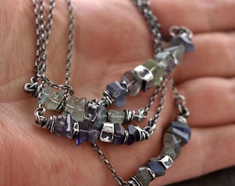 Aquamarin-Labradorit-Iolith-Kette in oxidiertem Sterlingsilber