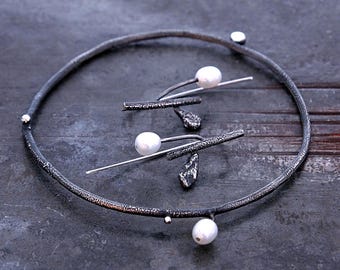 White freshwater pearl 5–6 mm oxidized sterling silver set – twig bangle + threader earrings