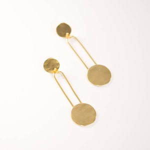 Tawni Earrings Round Drops image 1