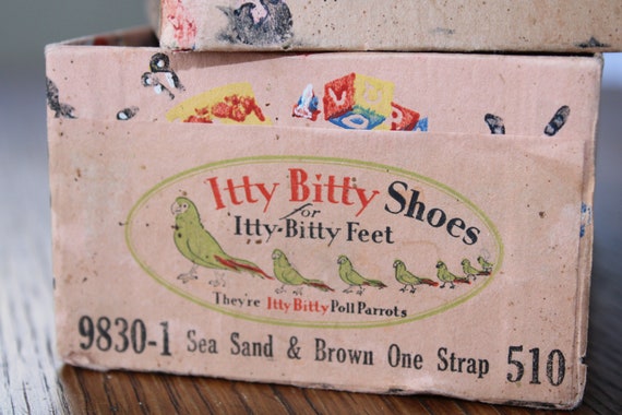 Poll Parrot Baby Shoes in Original Box - image 2