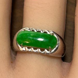 18K White Gold Green Jadeite Ring Band Sz 6.5 Jade 18KT 750 Signet Vintage Jewelry Anniversary Birthday Christmas Gift Promise Wedding Deco