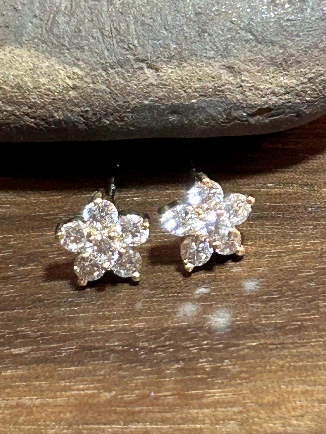Orecchini a Perno Da Donna, in Argento Sterling 925 Con Zirconia