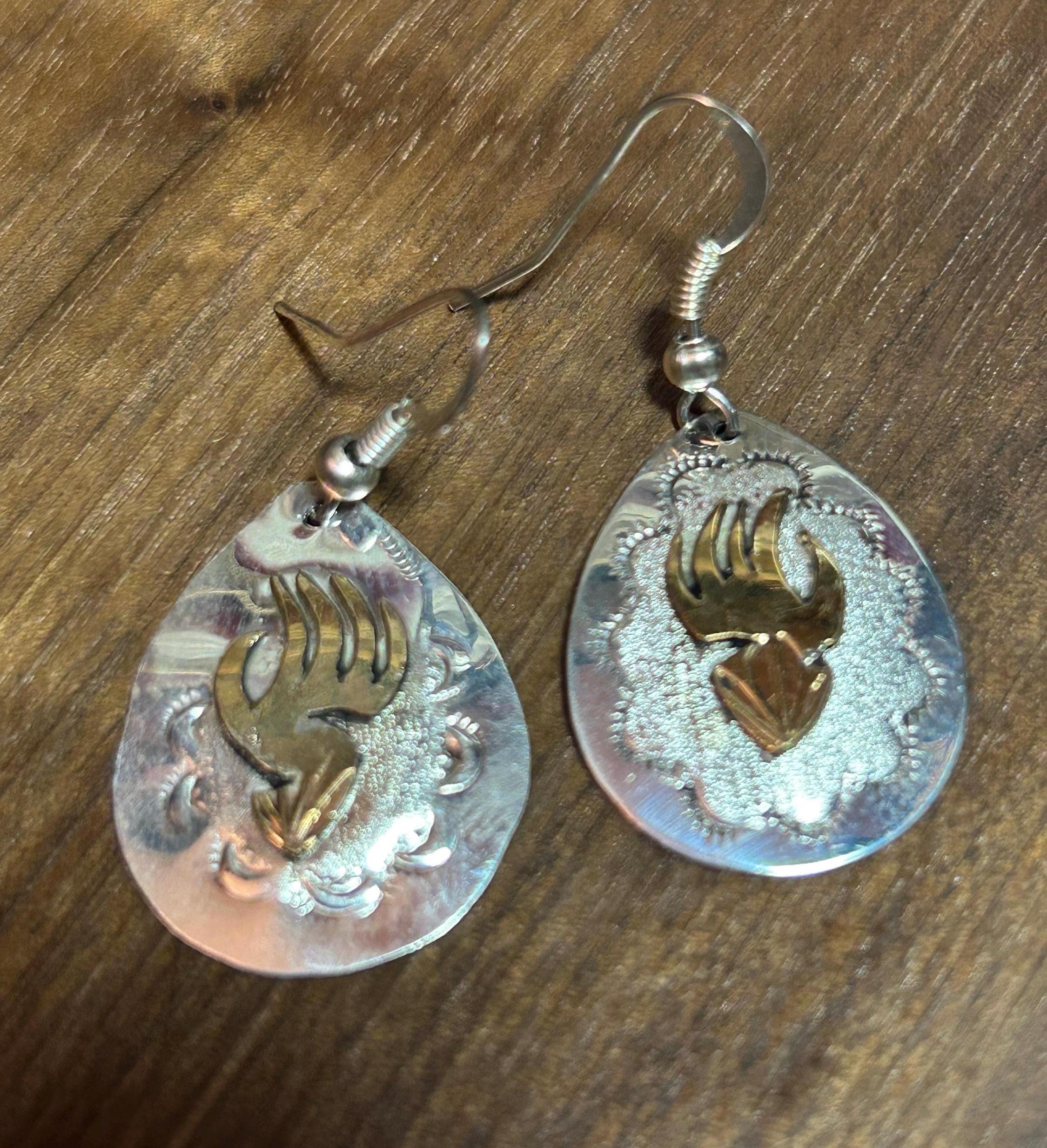 Hopi 12K Sterling Bear Paw Earrings Genevieve Jones 12KT GF 925
