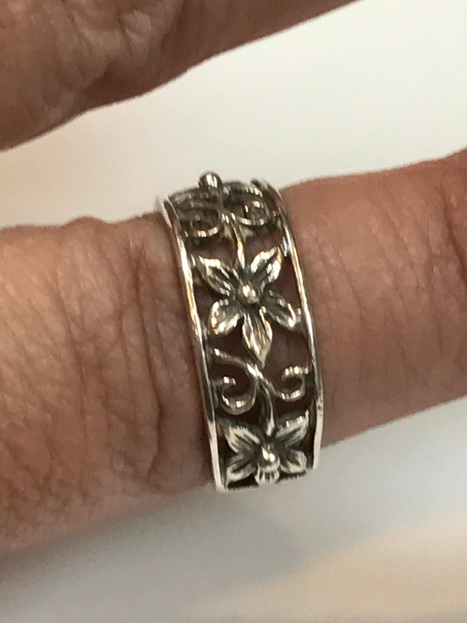 Sterling Flower Ring Band Sz 7.5 Floral Daisy Plumeria 925 Etsy