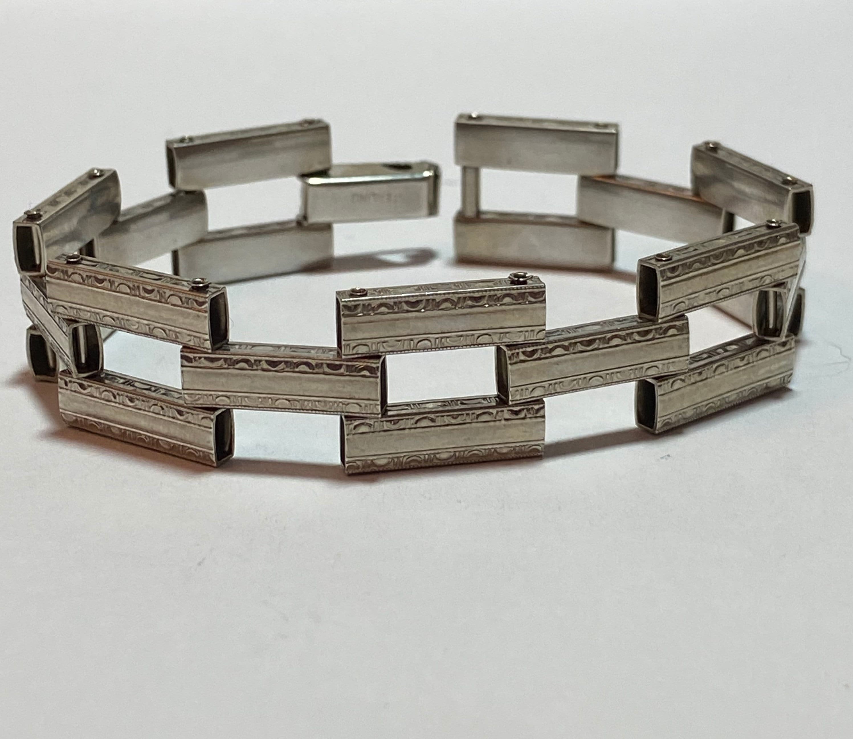 Vintage Sterling Silver Bracelet Bangle Marked 925 w/Unknown