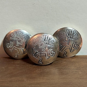 Cubiertas de botones Navajo Sterling Kokopelli Flauta Plata 925 Joyería vintage del suroeste Regalo nativo de cumpleaños Aniversario de Navidad para madre