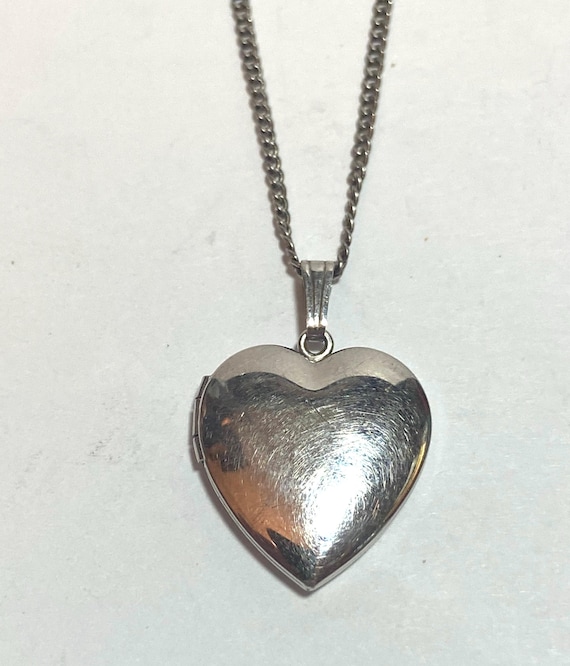 某メーカー Heart Sterling Locket 18 Pendant Necklace アクセサリー