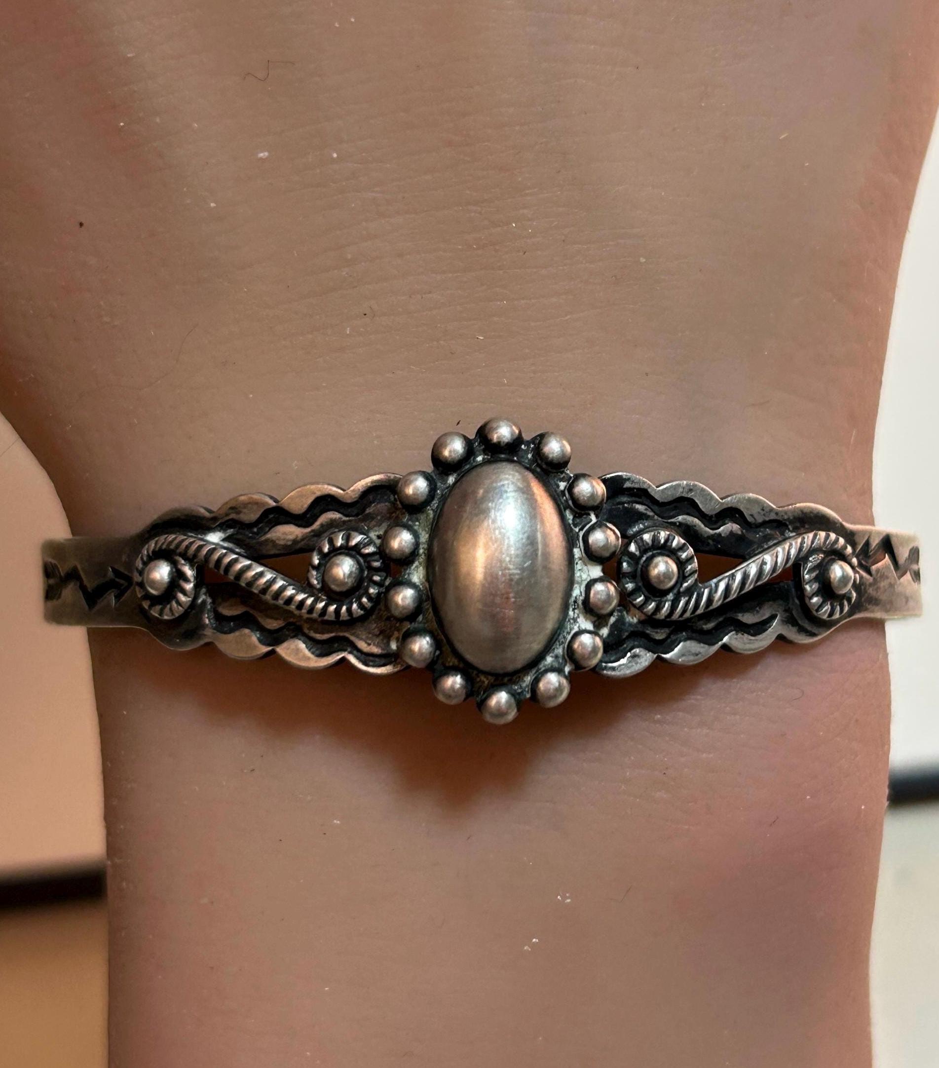アクセサリー Vintage Fred Harvey SILVER ARROW Bangle Old Navajo Sterling Silver & Turquoise Arrow Bracelet fred
